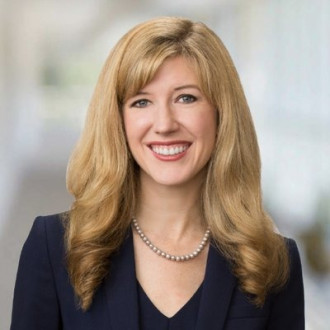 April Farris headshot