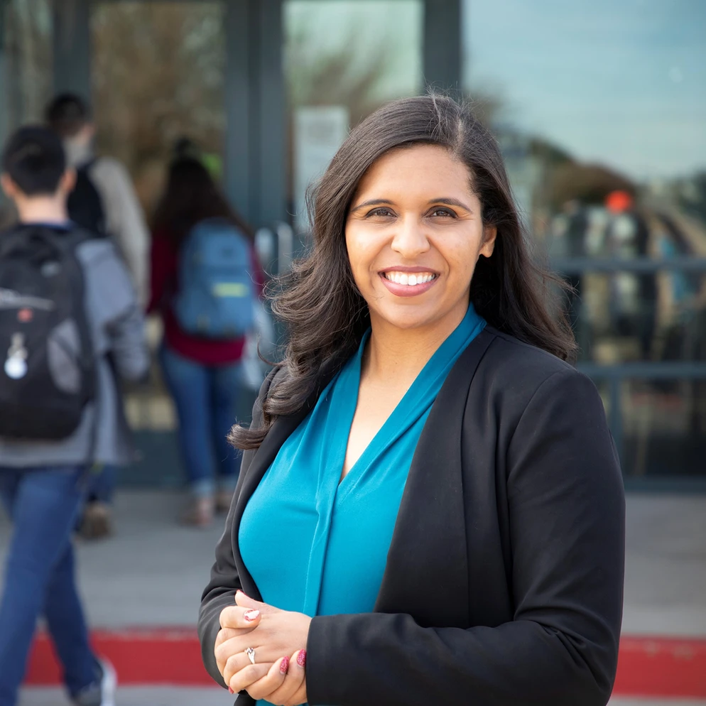 Candace Valenzuela headshot
