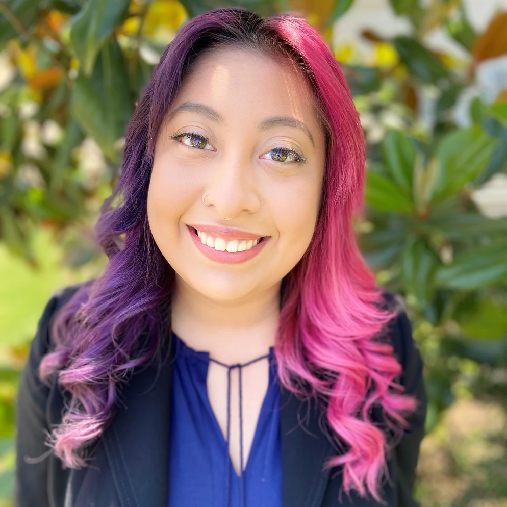 Cecilia Silva headshot
