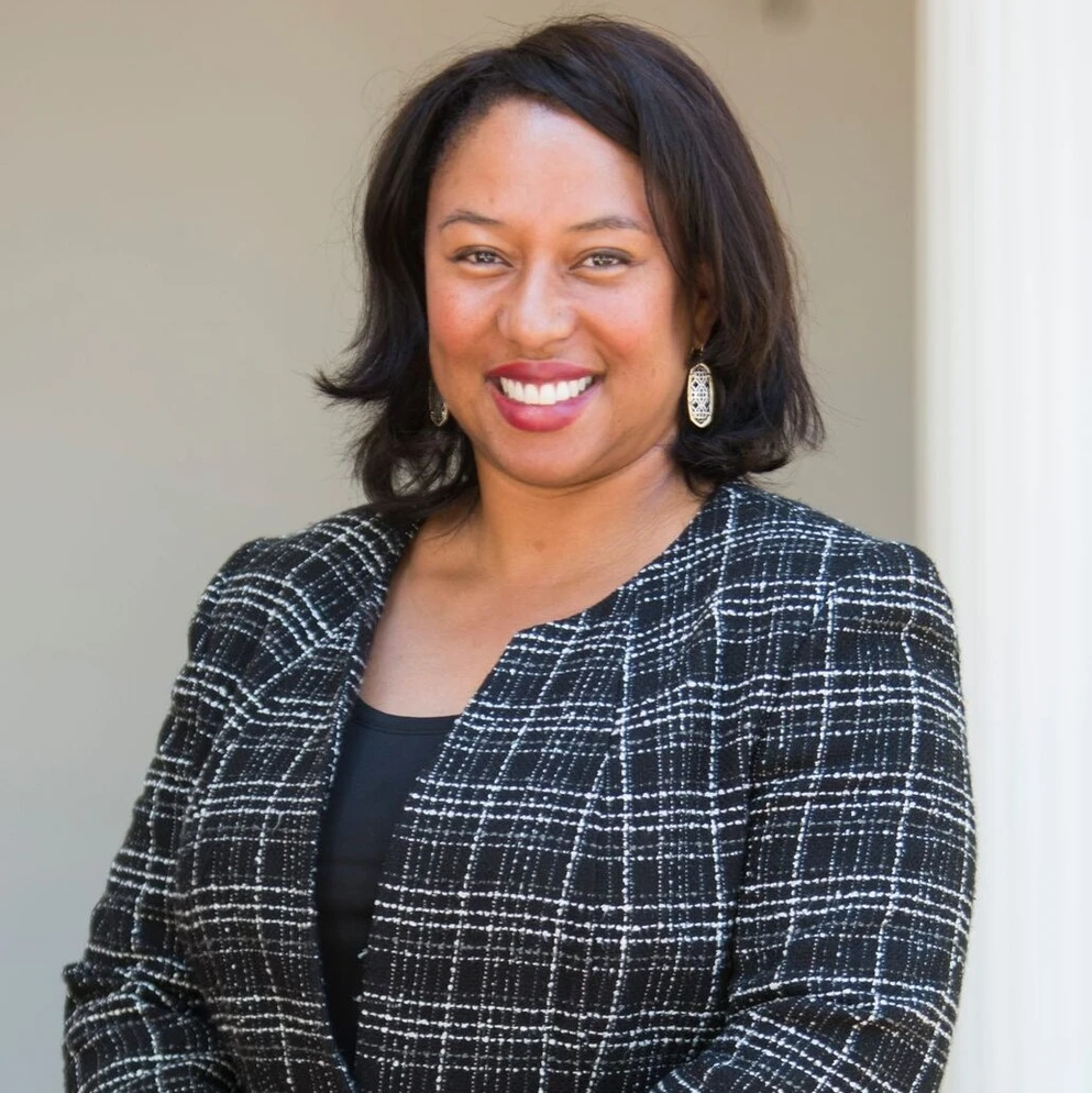 Dr. margo mcclinton stoglin headshot