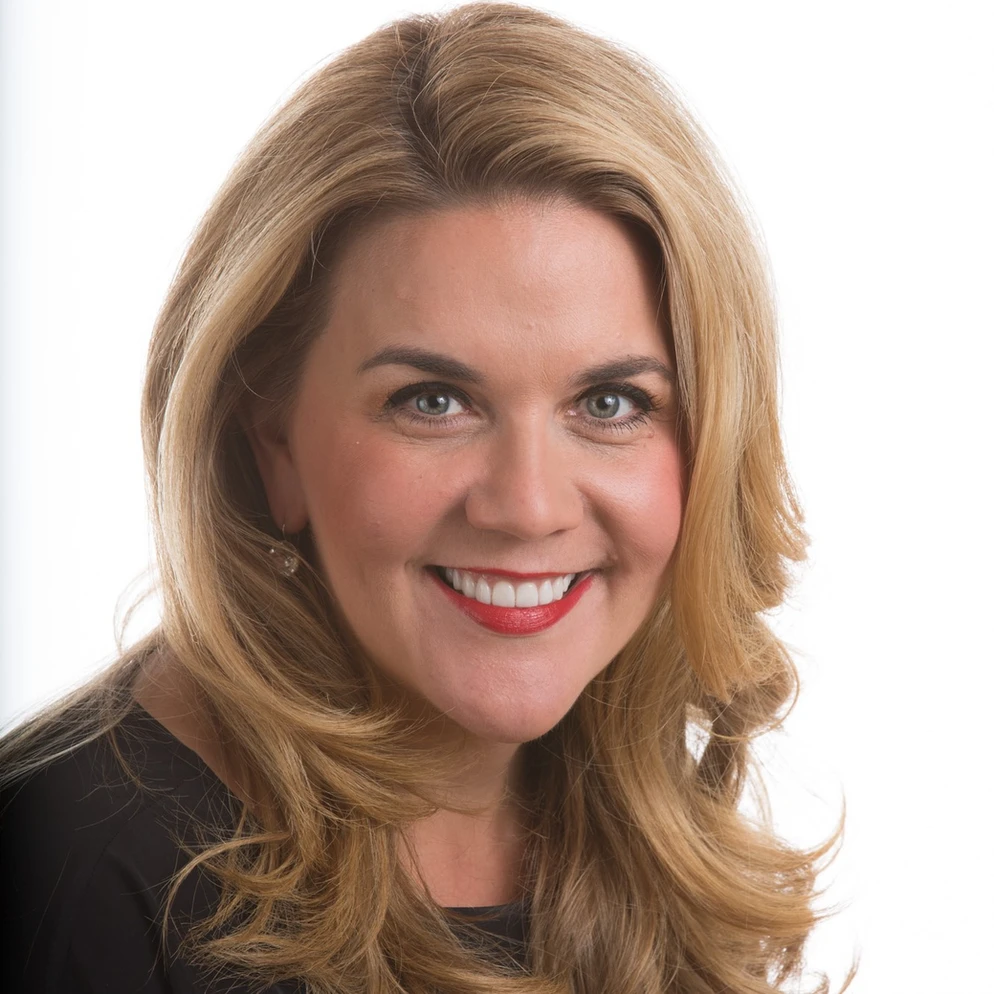 Jenifer Sarver headshot