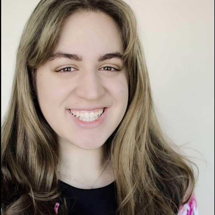 Maria Katsulos headshot
