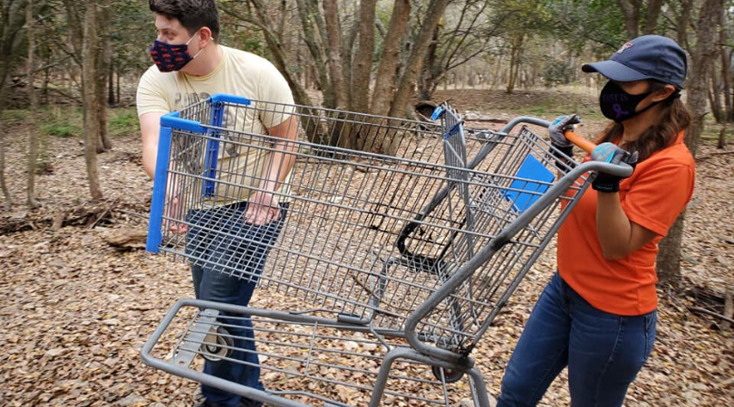Melissa Cabello Havrda carrying a cart