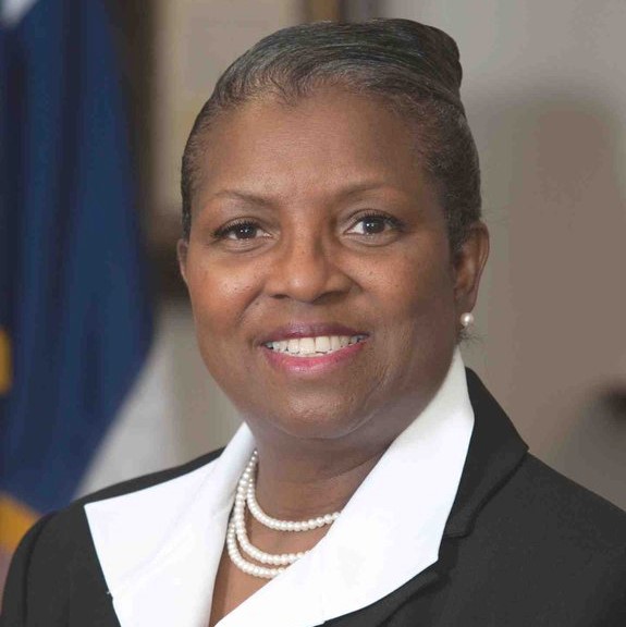irma cauley headshot