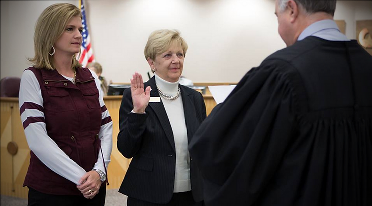 linda harvell oath taking